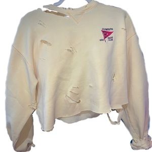 PLYMOUTH DISTRESSED CROPPED SWEATSHIRT